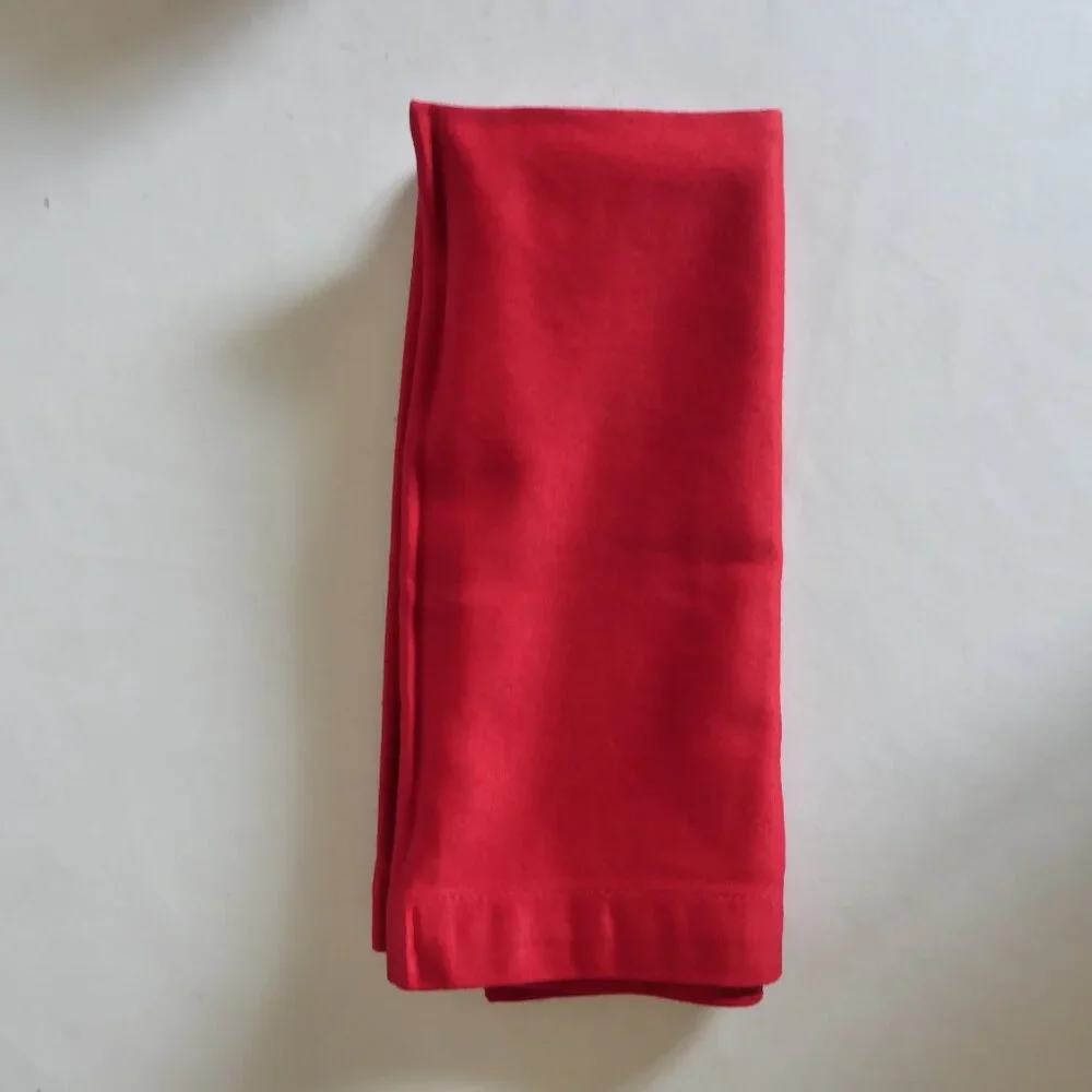 CRATE & BARREL BRAND 21” RED ROSETTI CLOTH NAPKIN SET OF 12
